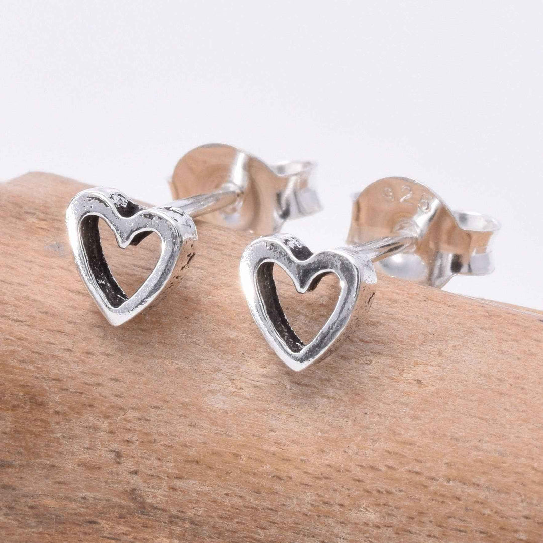 Charming Tiny Heart Stud Earrings - Perfectly Polished 925 Silver Jewelry