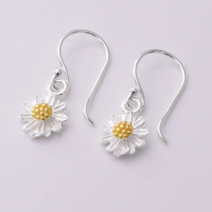 Sterling Silver Daisy Earrings | 8mm