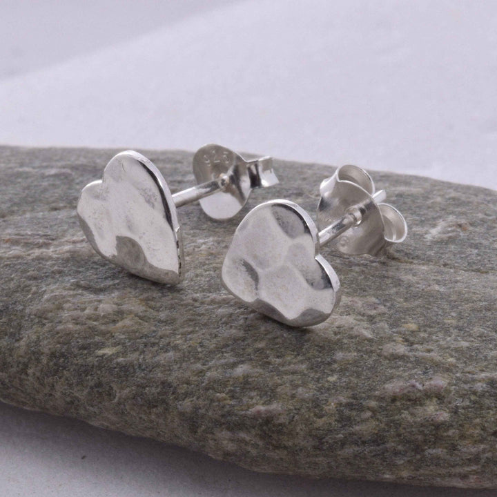 Dazzling Hammered Heart Stud Earrings – Elevate Your Style with Elegant 925 Sterling Silver